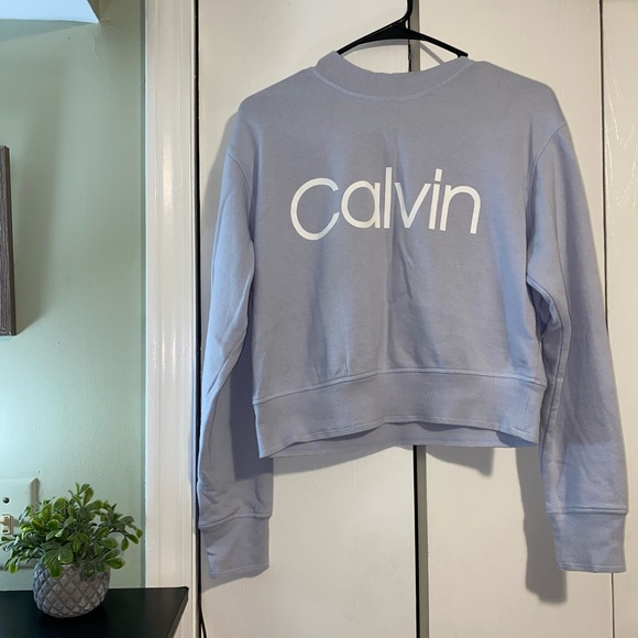 Calvin Klein Tops - NWOT Calvin Klein 💟 Performance Cropped Crew